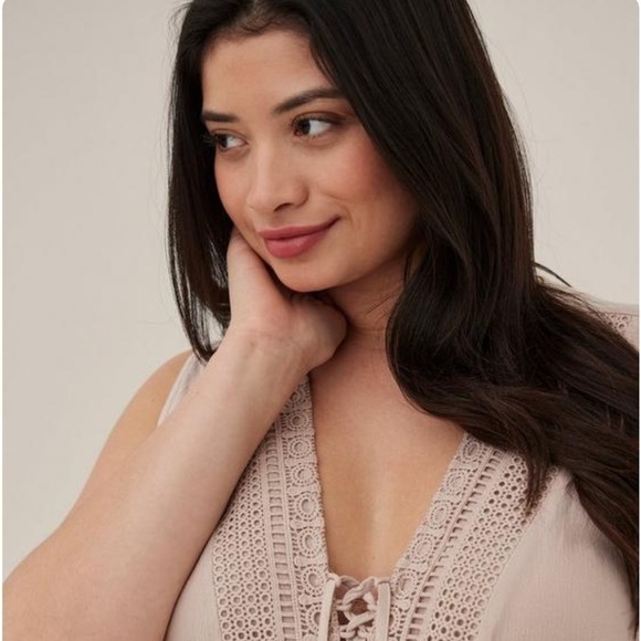 Torrid Plus Size - Babydoll Crinkle Gauze Crochet Inset Lace-Up Top - Picture 4 of 8